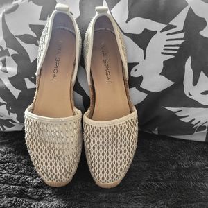 Via Spiga Bernadine Leather Flat White Stud size 8